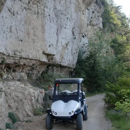 Monestir