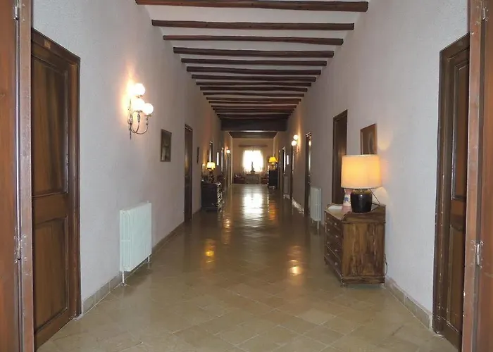 酒店 Monestir 埃斯普卢加·德·弗兰科利